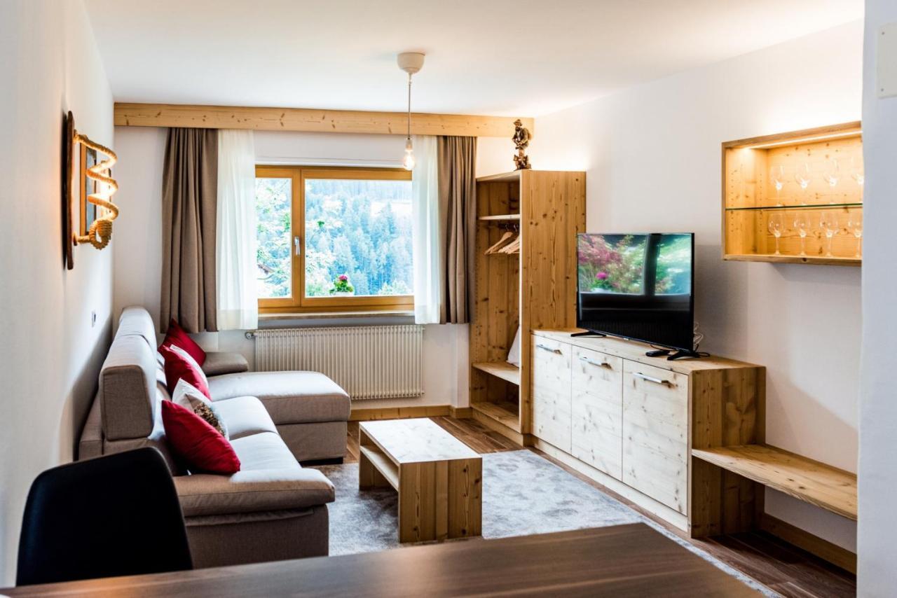 Apartment Rainer Urtijëi Dış mekan fotoğraf